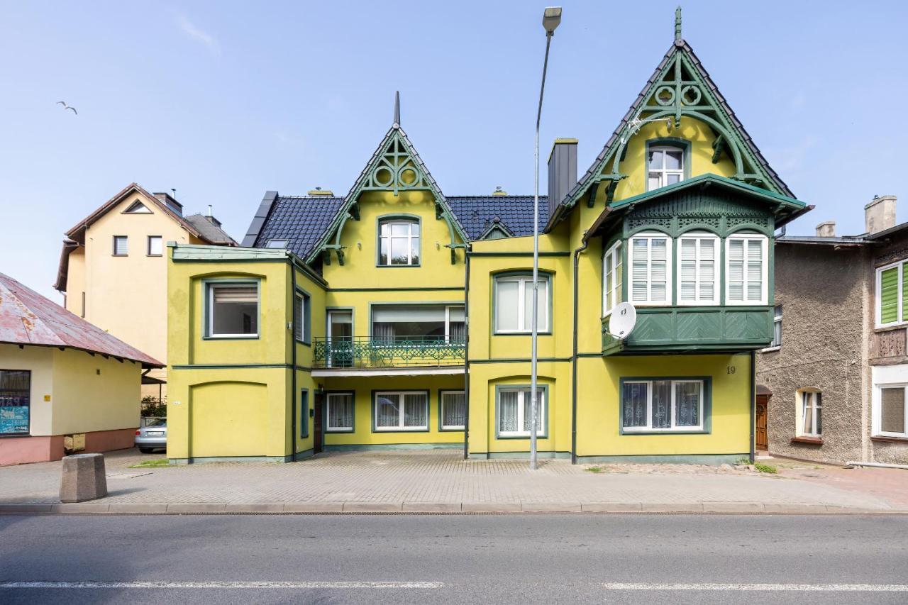 Bright & Spacious Family Apartment In Miedzyzdroje With Parking And 3 Balconies By Noclegi Renters Exterior photo